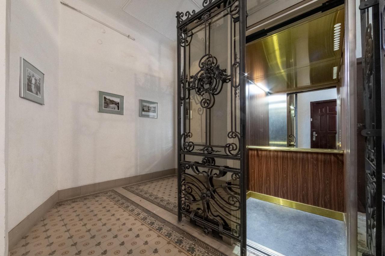 Luxury Apartment Diamond Karlovy Vary Kültér fotó