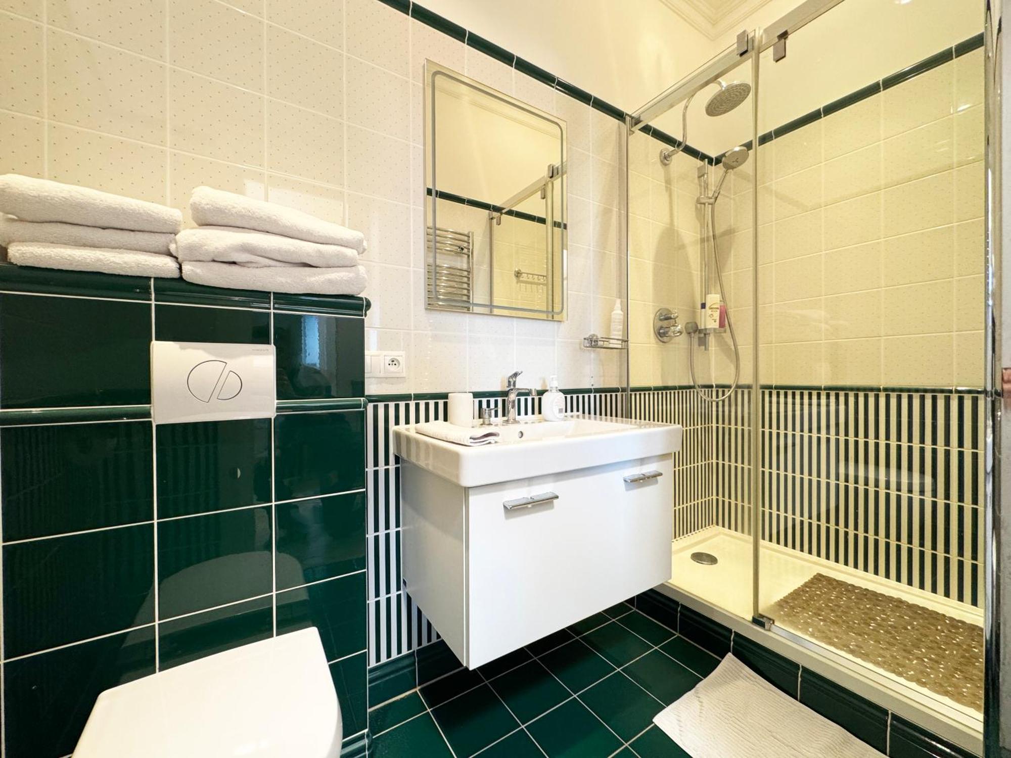 Luxury Apartment Diamond Karlovy Vary Kültér fotó